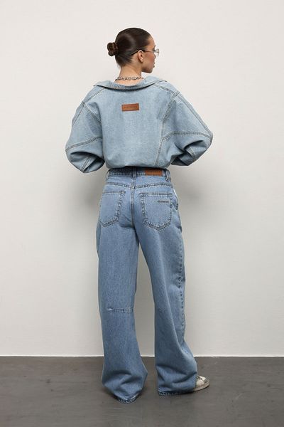 Alexa Jeans