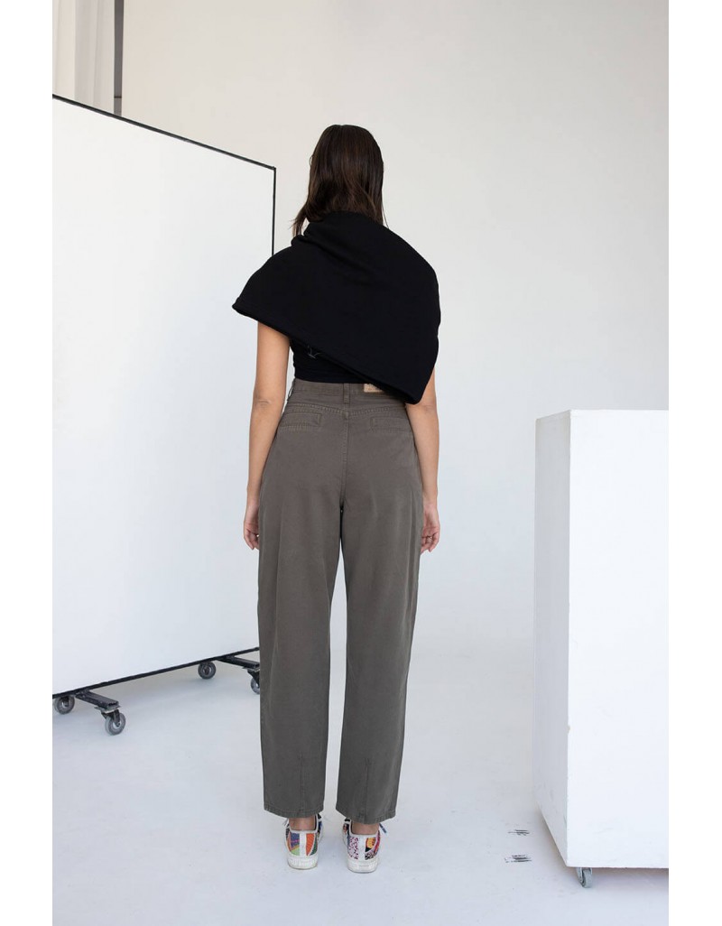 Джинсы хаки slouchy Джинсы хаки slouchy