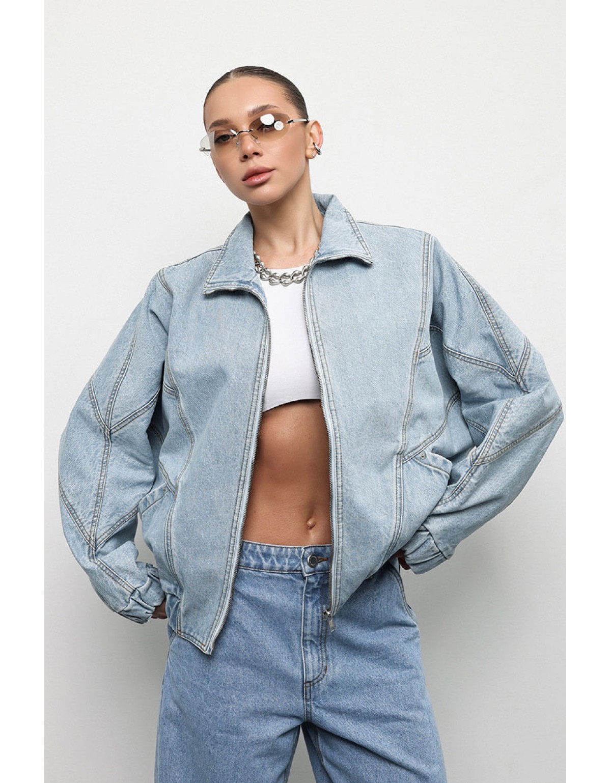 Бомбер блакитний