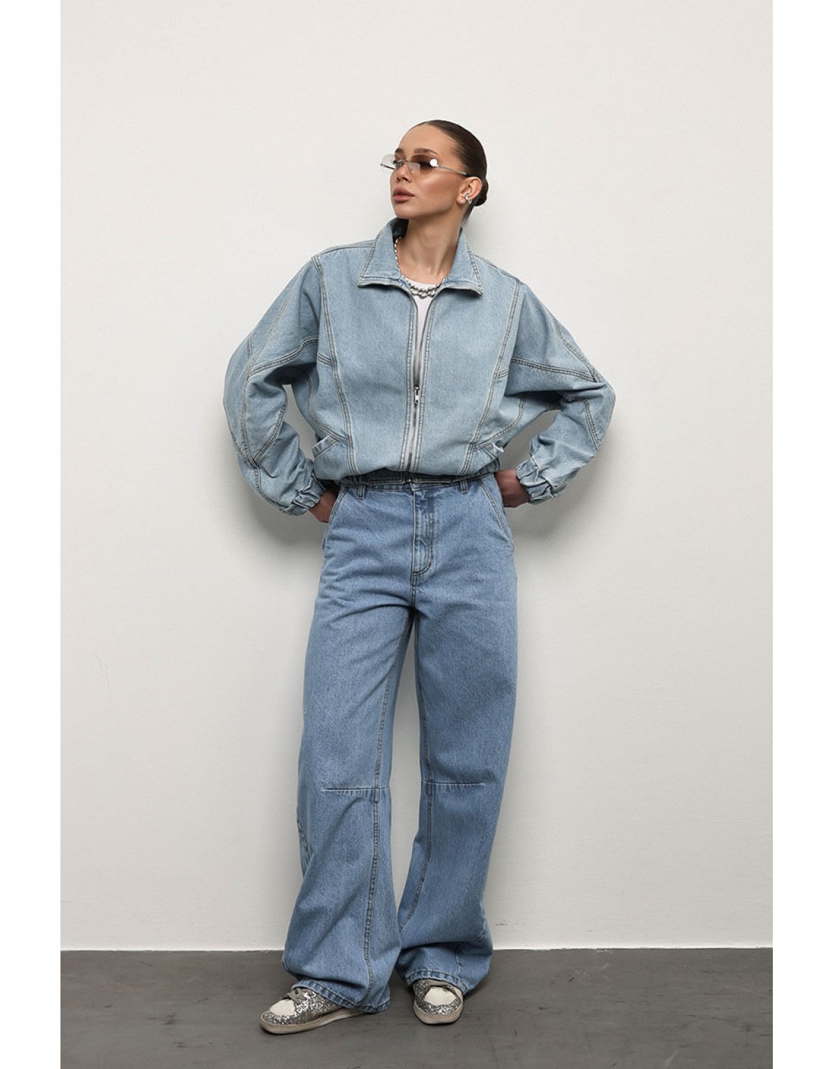 Бомбер блакитний