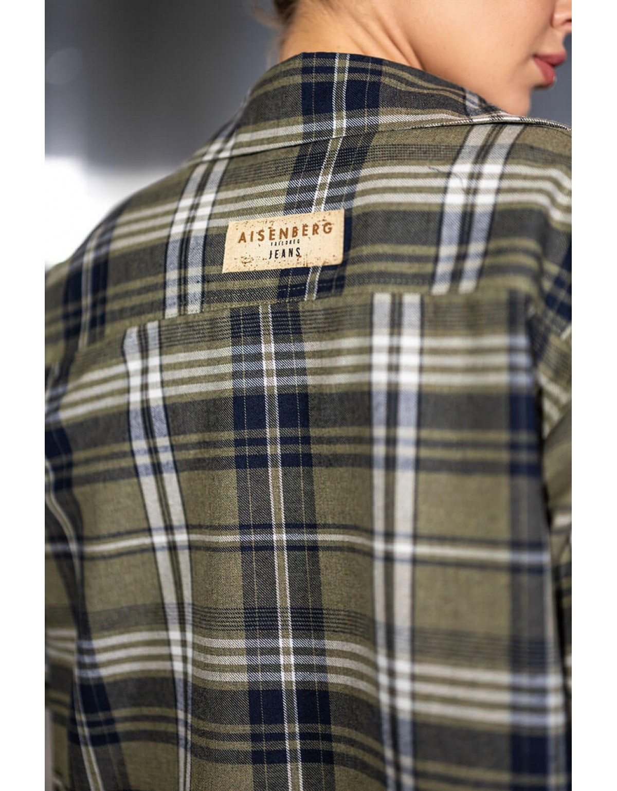 Сорочка в клітинку хакі