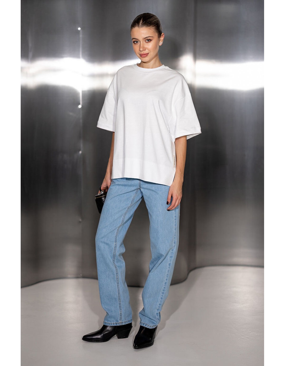 Футболка basic біла (з розрізами по боках)