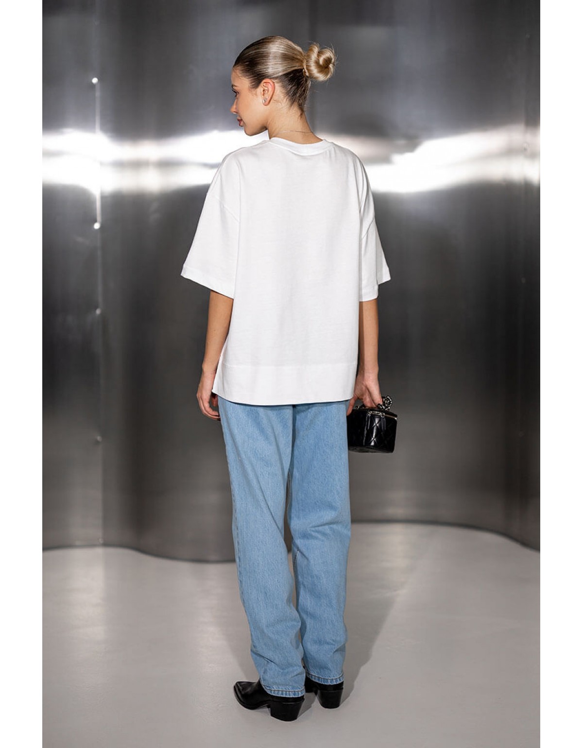 Футболка basic біла (з розрізами по боках)